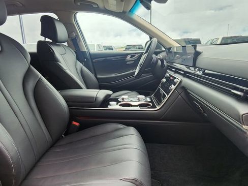 Used 2025 Genesis GV80 2.5T Standard AWD/4WD image 22