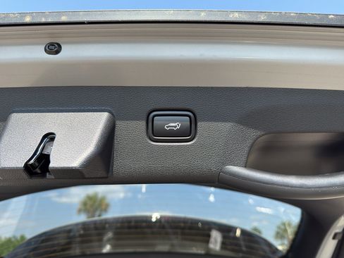 New 2026 Kia Sportage EX FWD image 23