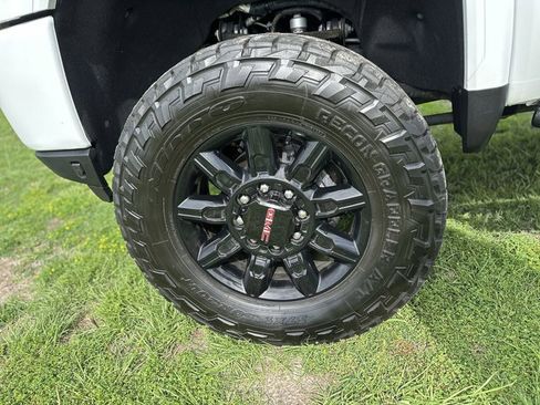 Used 2021 GMC Sierra 2500 AT4 w/ Gooseneck/5TH Wheel Package AWD/4WD image 10
