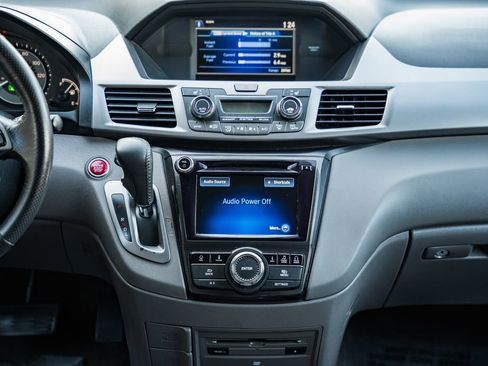 Used 2017 Honda Odyssey Touring Elite image 20