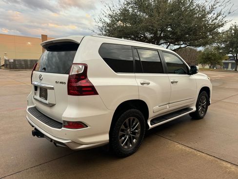 Used 2018 Lexus GX 460 image 5