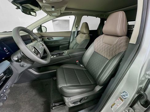 Used 2025 Nissan Murano Platinum w/ Cargo Package image 29