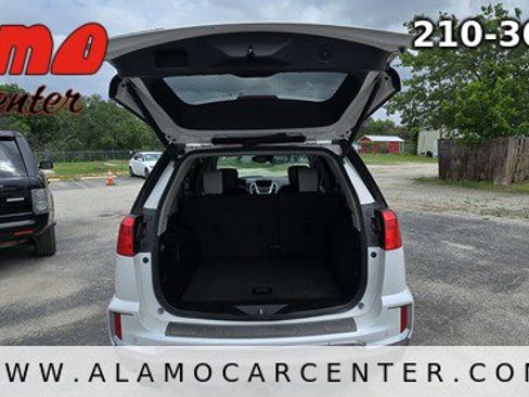 Used 2017 GMC Terrain SLT w/ Driver Alert Package I FWD image 23