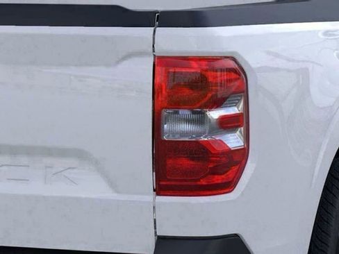 New 2025 Ford Maverick XLT image 47