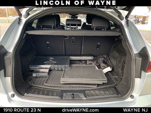 Used 2021 Jaguar E-PACE 300 Sport image 6