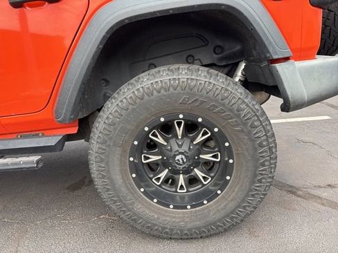 Used 2019 Jeep Wrangler Unlimited Sport AWD/4WD image 5