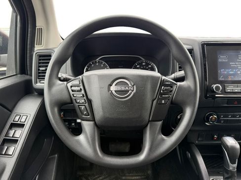 Certified 2022 Nissan Frontier S w/ Technology Package AWD/4WD image 12