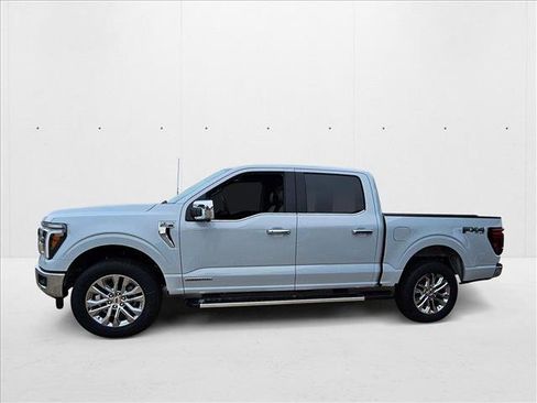 New 2025 Ford F150 Lariat w/ Equipment Group 502A High image 5