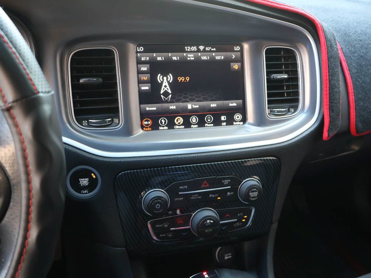 Used 2019 Dodge Charger GT RWD image 12