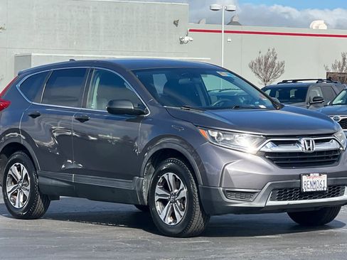 Used 2018 Honda CR-V LX image 5
