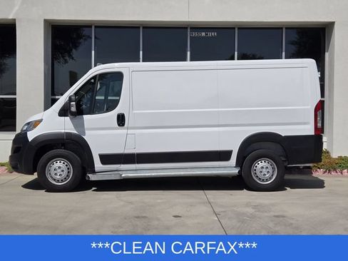 Used 2025 RAM ProMaster 2500 w/ U-Haul Equipment Group FWD image 4