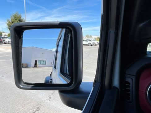 Used 2023 Jeep Wrangler Unlimited Rubicon 4xe AWD/4WD image 5