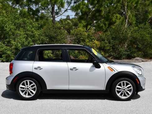 Used 2014 MINI Cooper Countryman FWD image 7