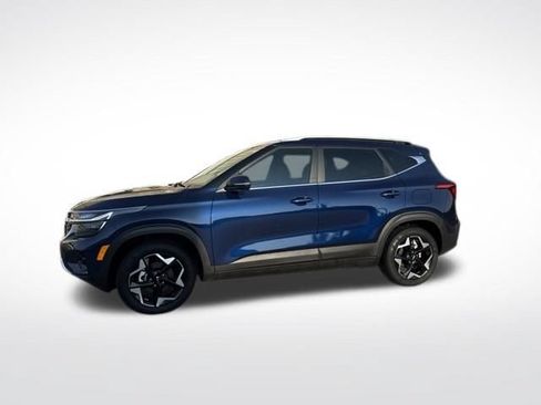 Used 2026 Kia Seltos EX FWD image 6