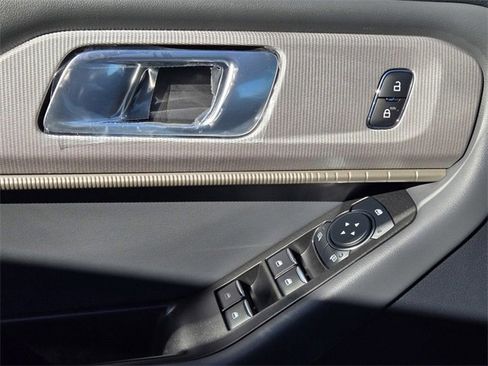New 2026 Ford Explorer Active image 18