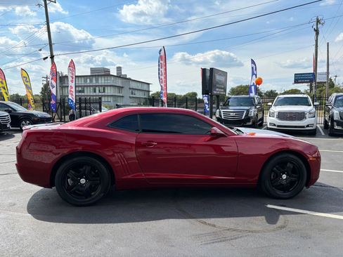 Used 2013 Chevrolet Camaro LT w/ Silver Rally Stripe Package image 18