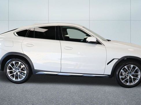 Used 2021 BMW X6 xDrive40i w/ Executive Package AWD/4WD image 9