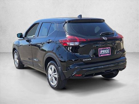 Used 2024 Nissan Kicks S FWD image 8