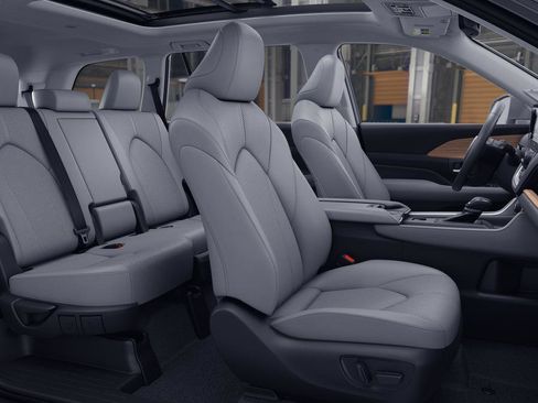 New 2026 Toyota Grand Highlander FWD image 20