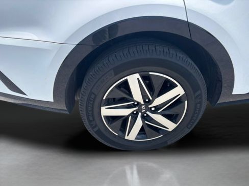 Used 2021 Kia Sorento S FWD image 38
