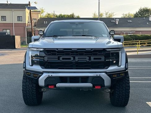 Used 2024 Ford F150 Raptor AWD/4WD image 8