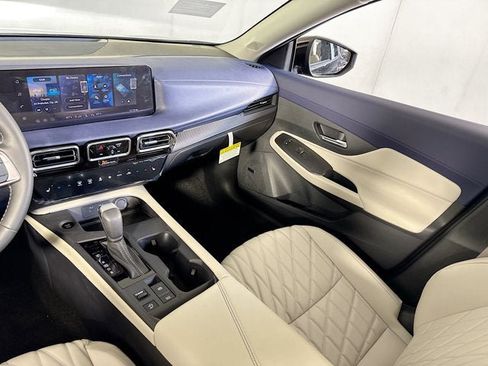 New 2026 Nissan Sentra SL w/ Floor Mat Package FWD image 21