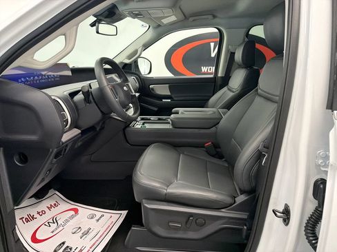 New 2026 Ford Expedition Max Active RWD image 8