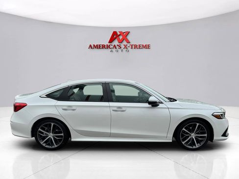 Used 2024 Honda Civic Touring image 6