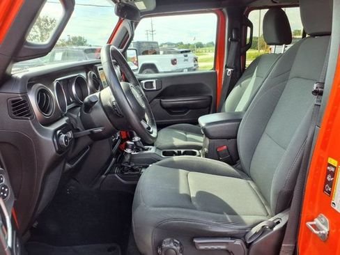 Used 2020 Jeep Wrangler Unlimited Sport w/ Technology Group AWD/4WD image 17