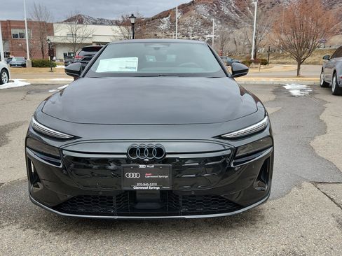 New 2025 Audi S6 e-tron Prestige image 6