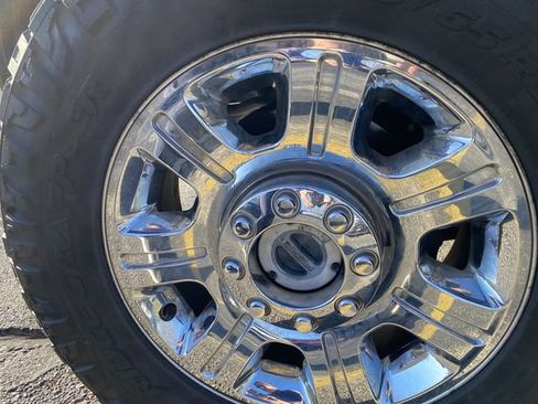 Used 2016 Ford F350 King Ranch w/ King Ranch w/Chrome Package image 39