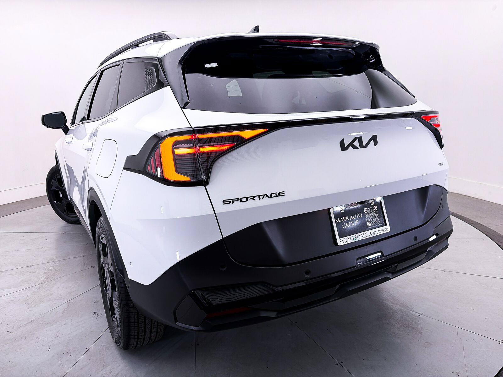 Used 2026 Kia Sportage X-Line AWD/4WD image 4