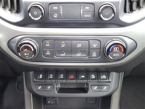 Used 2019 Chevrolet Colorado ZR2 image 15