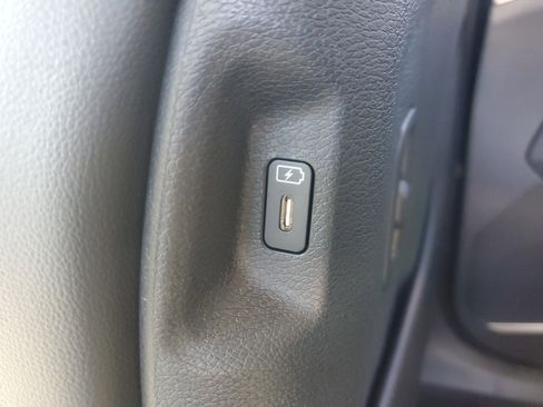 New 2026 Kia Sportage EX image 12