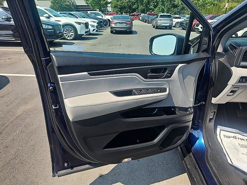 Used 2018 Honda Odyssey EX-L image 10