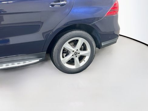 Used 2018 Mercedes-Benz GLE 350 4MATIC image 30