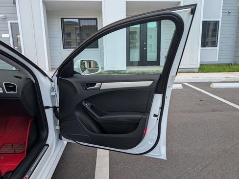 Used 2016 Audi A4 2.0T Premium image 22