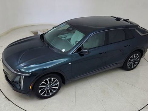 Used 2024 Cadillac Lyriq Sport image 81
