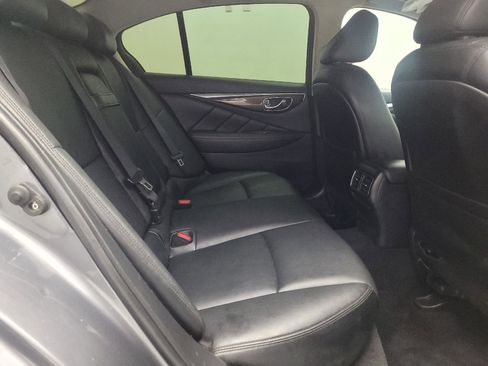 Used 2018 INFINITI Q50 Luxe w/ Essential Package (3.0T Luxe) image 19