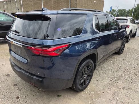 Used 2023 Chevrolet Traverse LT FWD image 5