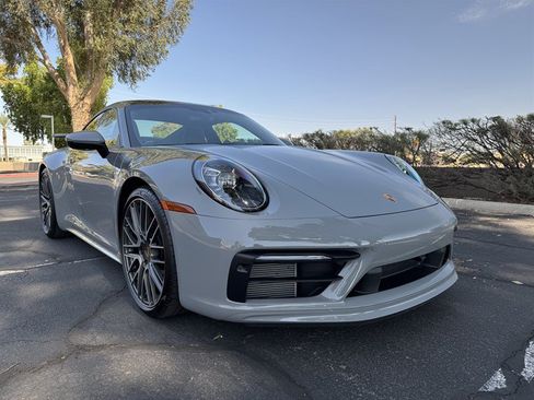 Used 2024 Porsche 911 Carrera 4S w/ Premium Package AWD/4WD image 37