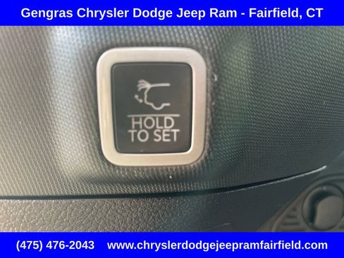 Certified 2023 Jeep Grand Cherokee Altitude AWD/4WD image 31