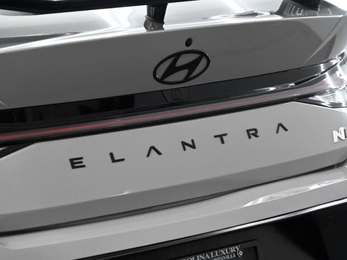 Used 2025 Hyundai Elantra N FWD image 15