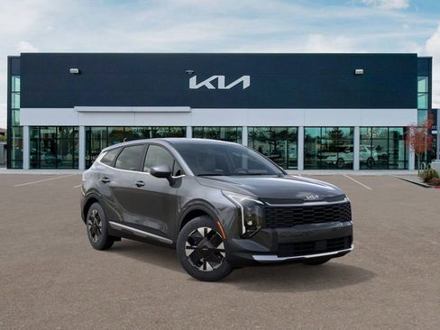 New 2026 Kia Sportage LX image 8