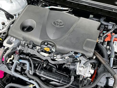 Used 2025 Toyota Camry XSE w/ Premium Plus Package image 32