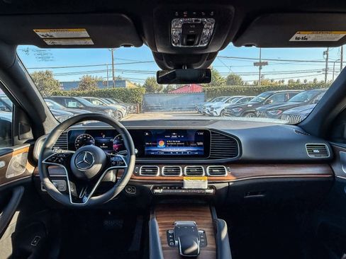 New 2025 Mercedes-Benz GLE 580 4MATIC image 13