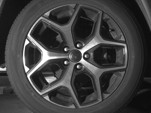 Used 2025 Jeep Compass Limited image 15