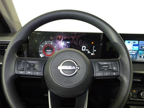 Certified 2025 Nissan Kicks SV w/ Charging Package image 68