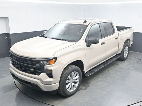 New 2026 Chevrolet Silverado 1500 Custom AWD/4WD image 31