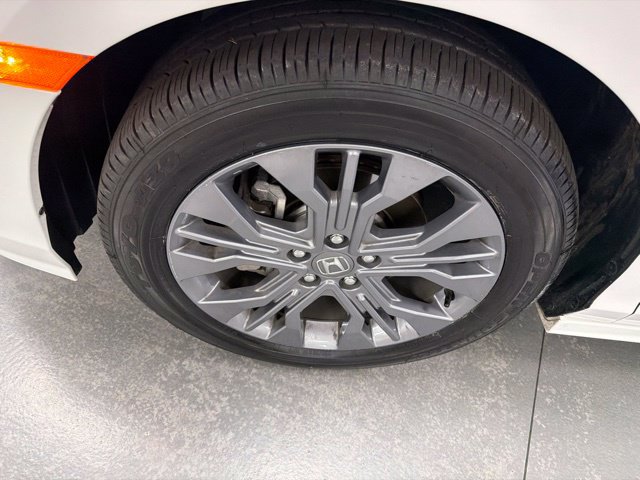 Used 2025 Honda Odyssey Touring image 34